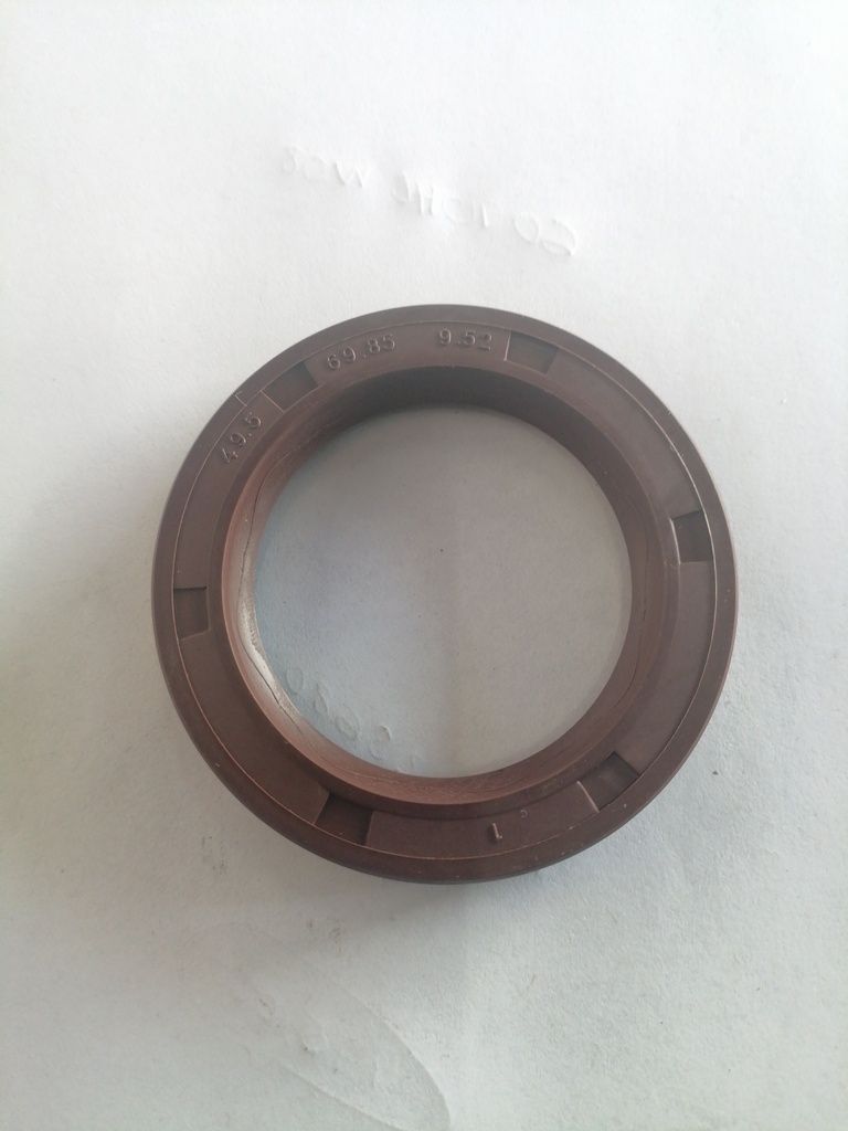 RETEN PARA BOMBA DE TRANSMISION JCB 214 20/915901 20/900401