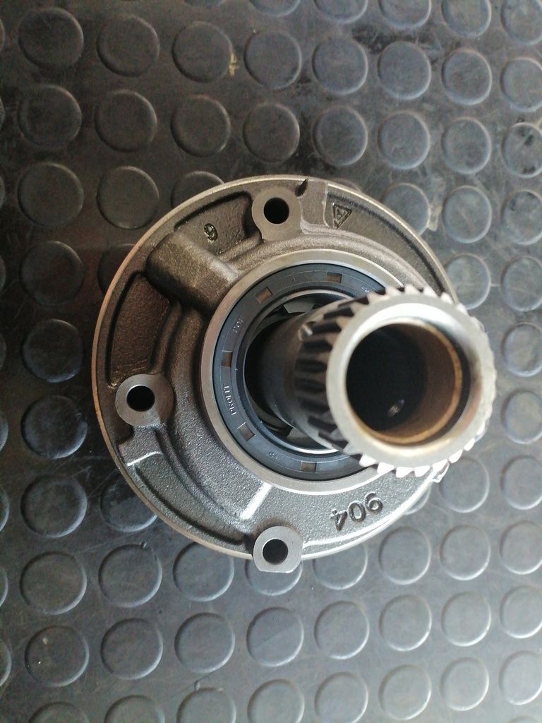 BOMBA DE TRANSMISION JCB 1400 04/500217