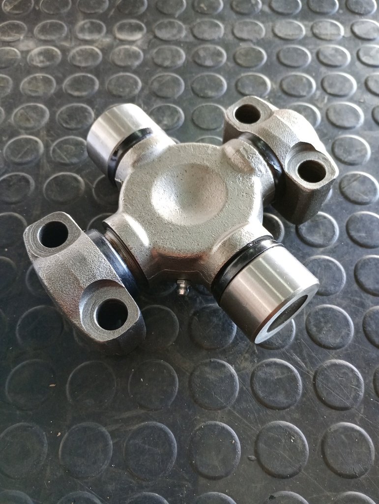 CRUCETA PARA CASE 865 75288824