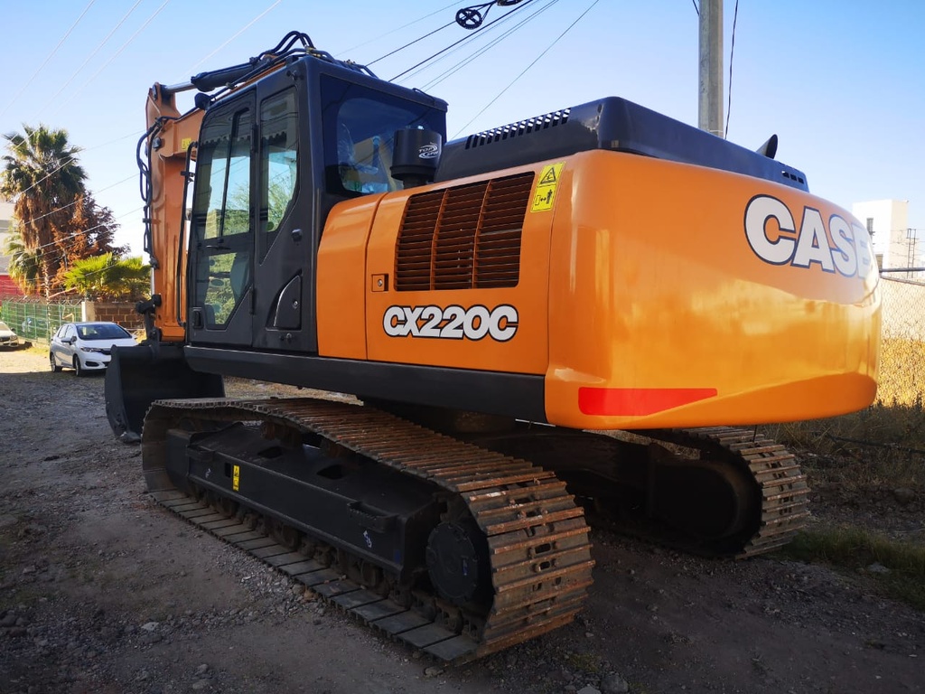2023 EXCAVADORA CASE CX220C (Nueva), Motor FPT F4HE0687A*J105 6 cilindros Turbo Common Riel 159HP, Bomba Hidráulica CNH Twin despazamiento Variable de Pistones Axiales, Motores de Tránsito CNH de pistones Axiales, Kit Auxiliar Hidráulico, Tránsitos de 600mm Ancho, Cucharón 1.1m3, Cabina con Aire Acondicionado, Estereo, Pantalla LCD, Peso 22,220 Kgs.