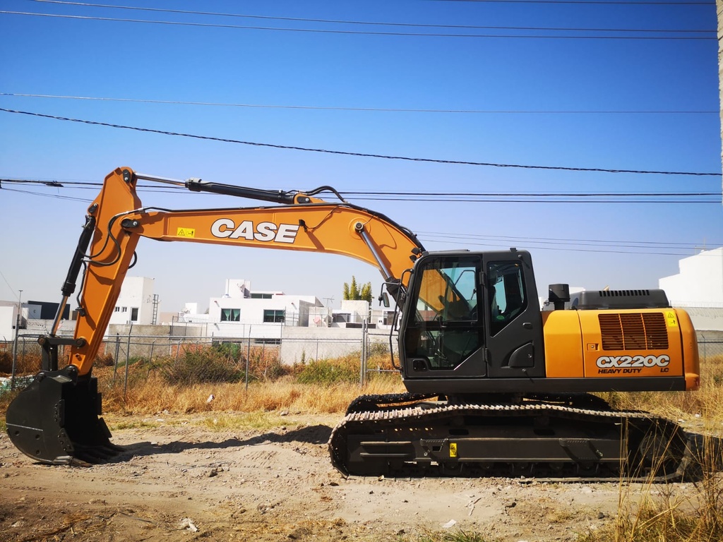 2021 EXCAVADORA CASE CX220C (60 HRS DEMO) , Motor FPT F4HE0687A*J105 6 cilindros Turbo Common Riel 159HP, Bomba Hidráulica CNH Twin despazamiento Variable de Pistones Axiales, Motores de Tránsito CNH de pistones Axiales, Kit Auxiliar Hidráulico, Tránsitos de 600mm Ancho, Cucharón 0.92m3, Cabina con Aire Acondicionado, Estereo, Pantalla LCD, Peso 22,220 Kgs.