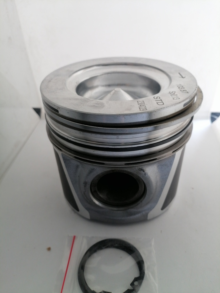 PISTON STD con anillos PARA CASE 580SM F4HE0484G 8094853 87317256