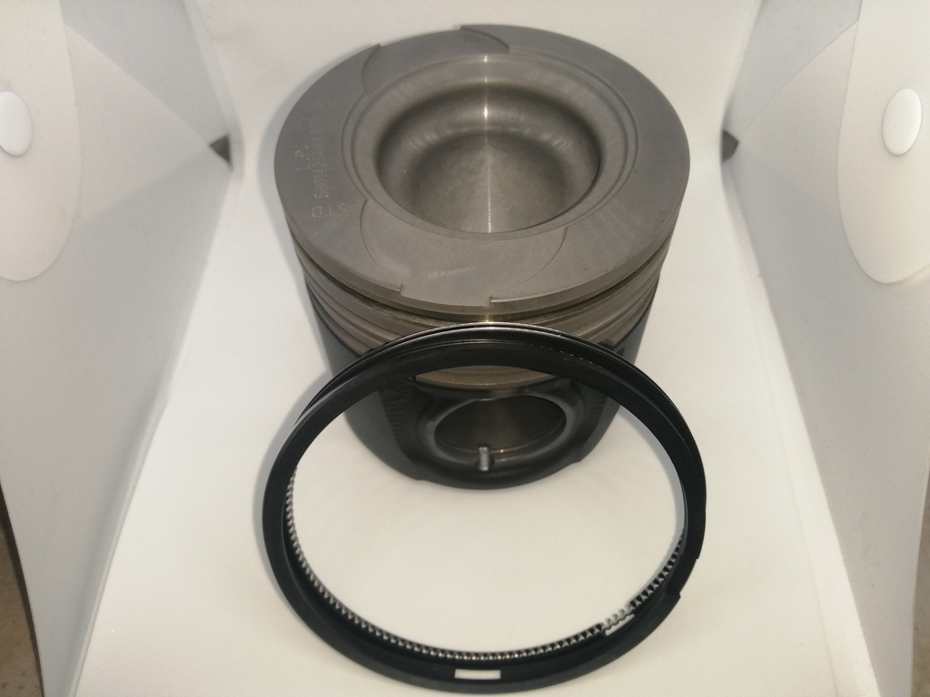 PISTON STD ASSY S8000 CASE 770EX (incluye anillos) 5801497319