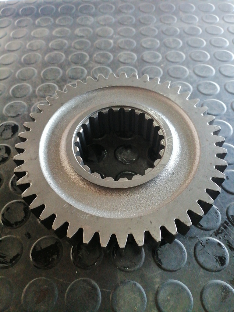 ENGRANE PARA VOLVO VOE11716786