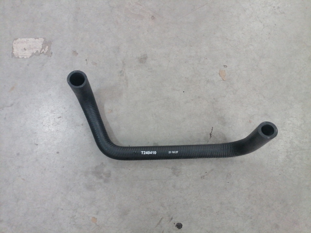 MANGUERA DE ENFRIADOR PARA JOHN DEERE T240410