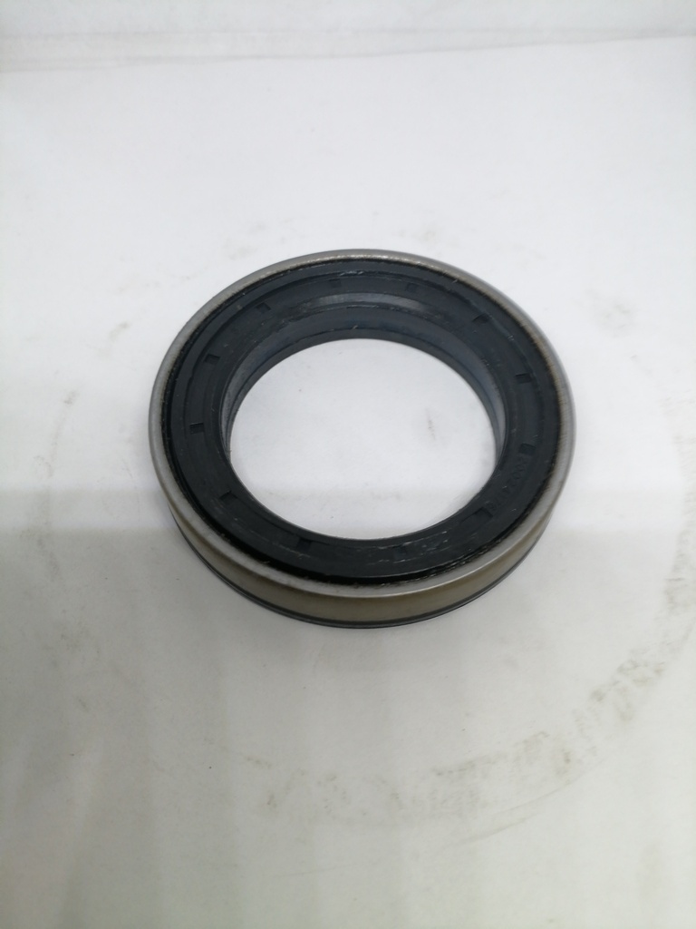 RETEN DE YUGO LATERAL PARA JOHN DEERE 310J 4X4 AL79951