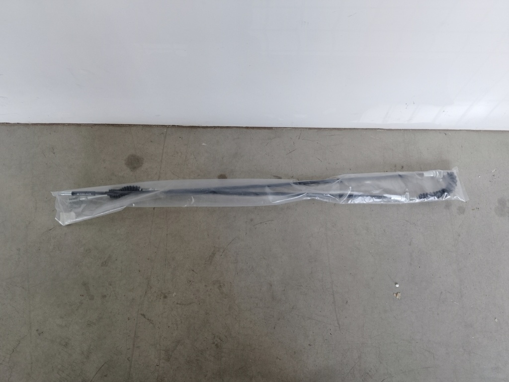 CABLE PARA FRENO DE ESTACIONAMIENTO CASE 851EX 48044097