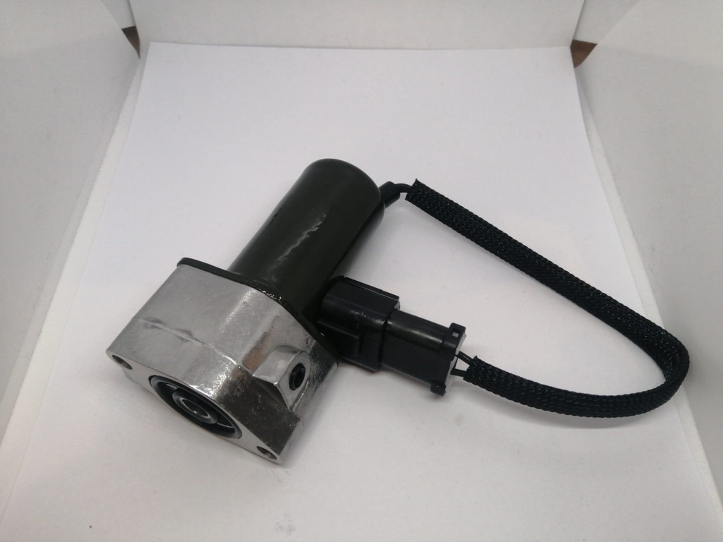 SOLENOID VALVE FOR KOMATSU PC200-6 702-21-07010