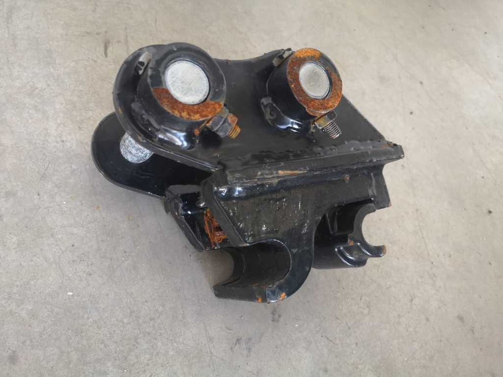 COPLE RÁPIDO MECÁNICO PARA MINIEXCAVADORA DE 1 TON. (NUEVO)