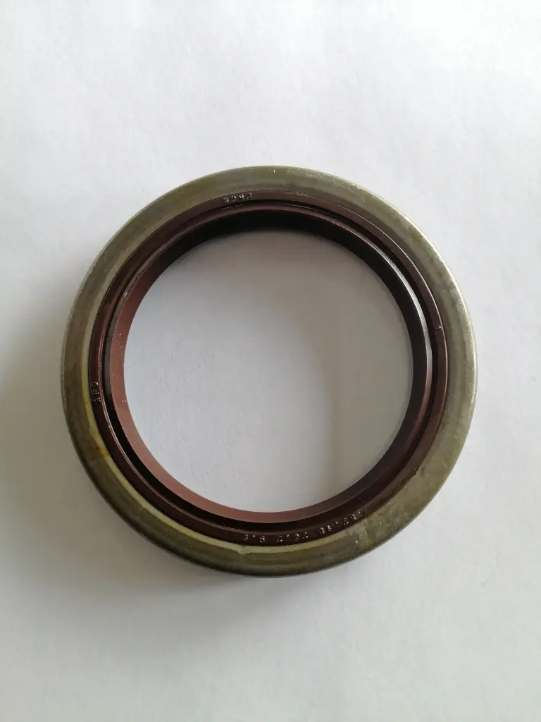 RETEN DE YUGO PARA NEW HOLLAND 85825505