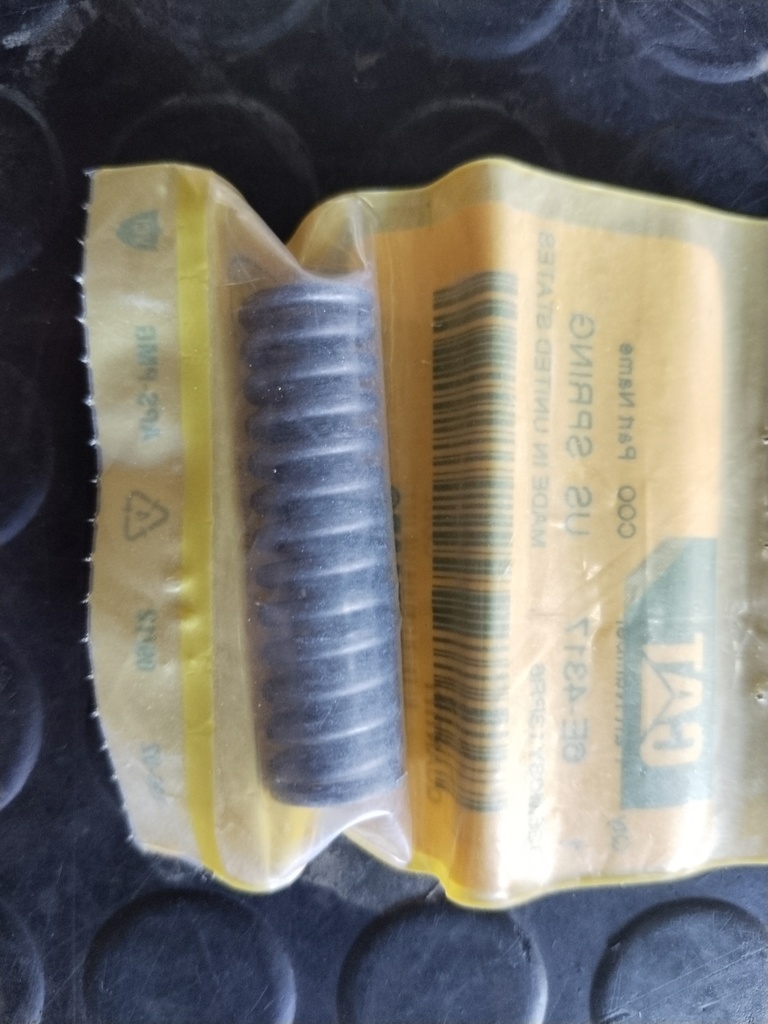 RESORTE DE BANCO PARA CATERPILLAR 6E4317