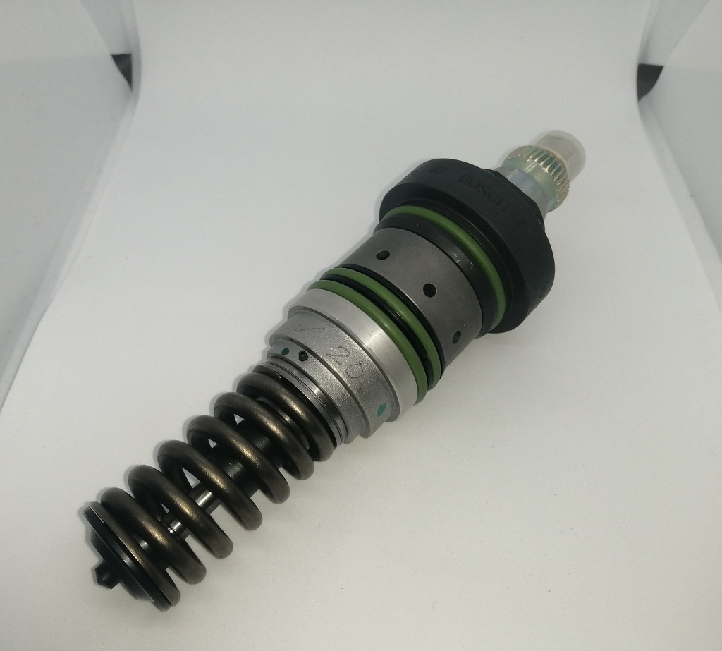 INJECTION PUMP PARA VOLVO BL60 D4D VOE24425944