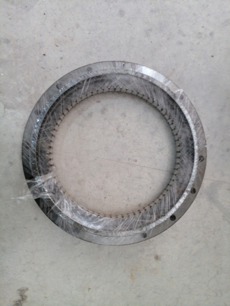 ARO DENTADO TRANSITO PARA JCB JS200 2010 UP 332/H3926