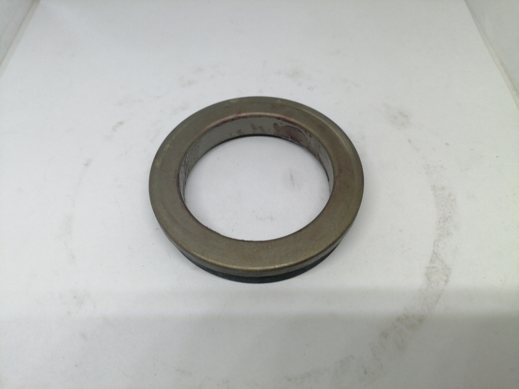 RETEN PARA PERNO SUP INF 4X4 JOHN DEERE AL79902