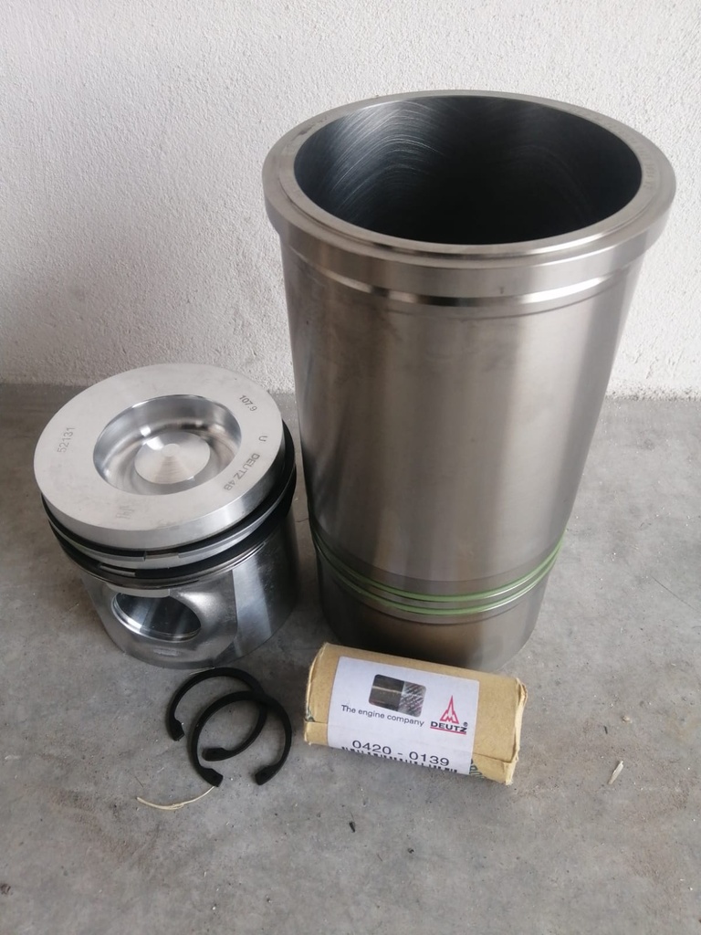 KIT DE CAMISA PISTON STD Y ANILLOS PARA VOLVO D5D CCE3 BL60B VOE20865990