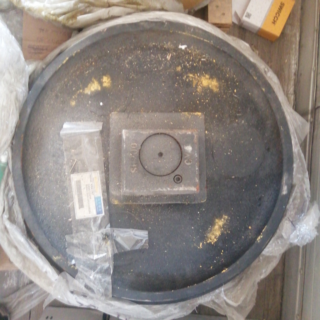 RUEDA GUIA EXCAVADORA CASE CX210 KRA1767