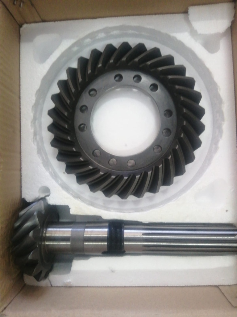 SET DE CORONA Y PIÑON 4X4 13/30 PARA 580SM SERIE 2 syncroshuttle 195210A1