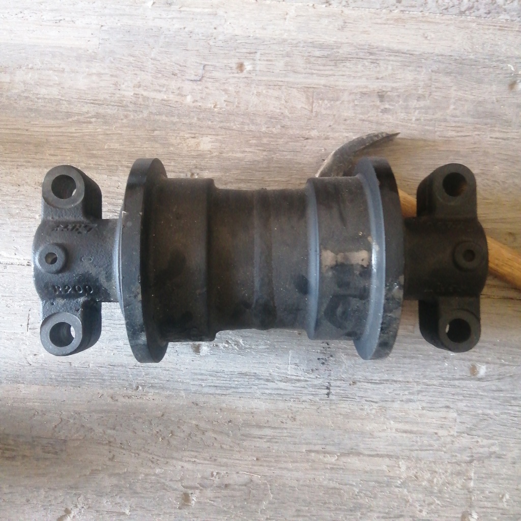 RODILLO INFERIOR PARA EXCAVADORA HYUNDAI R210LC-7 E181-2002 serie baja 11277 y anterior