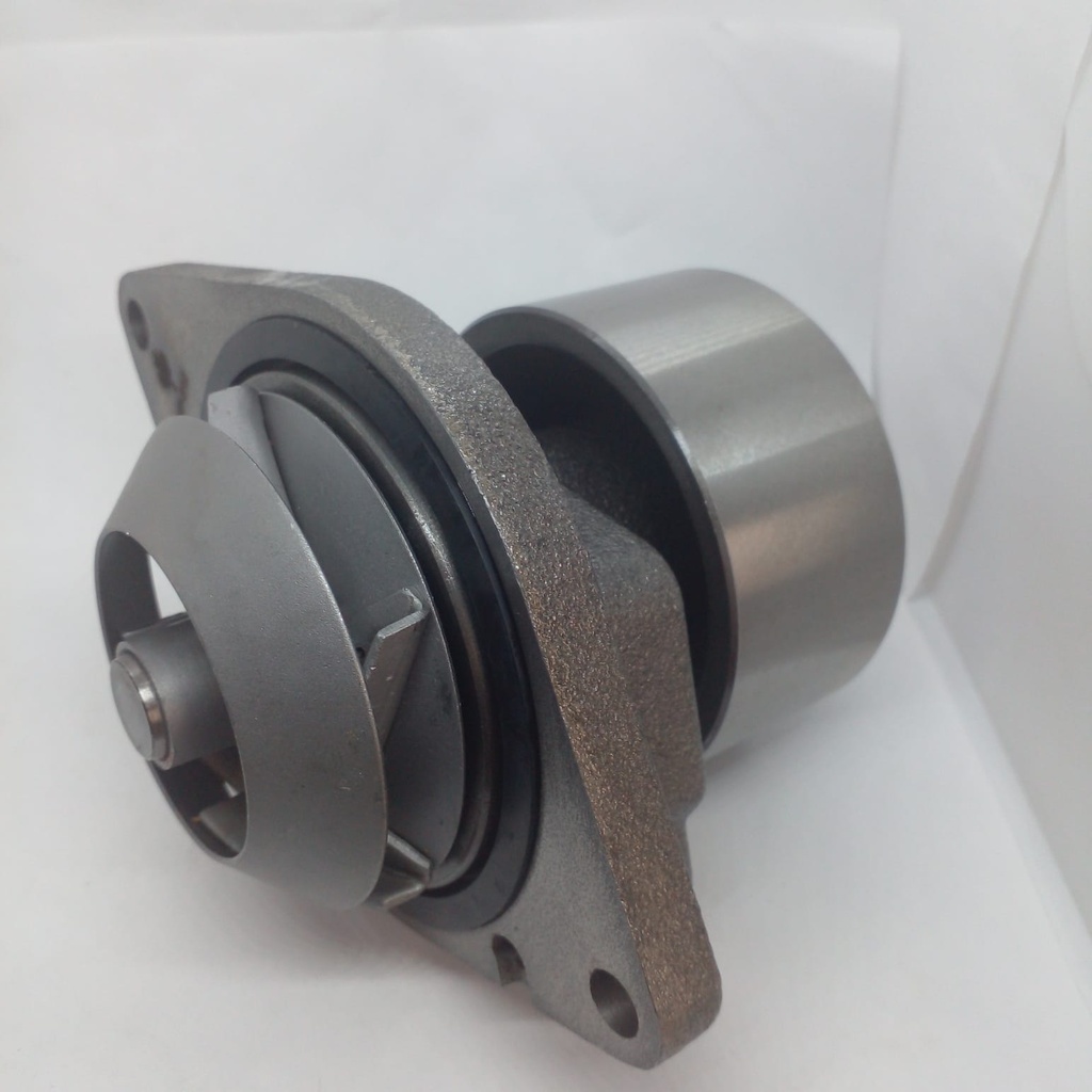 BOMBA DE AGUA CASE 580SL  J802358