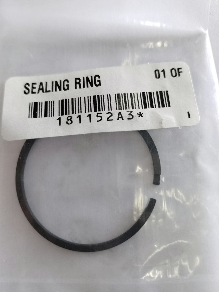 ANILLO DE TRANSMISION CASE 580L  181152A3 181152A2