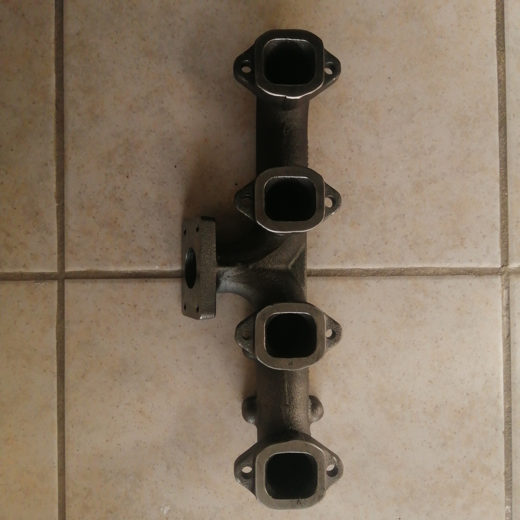 MULTIPLE DE ESCAPE PARA CASE 770EX 5801426424