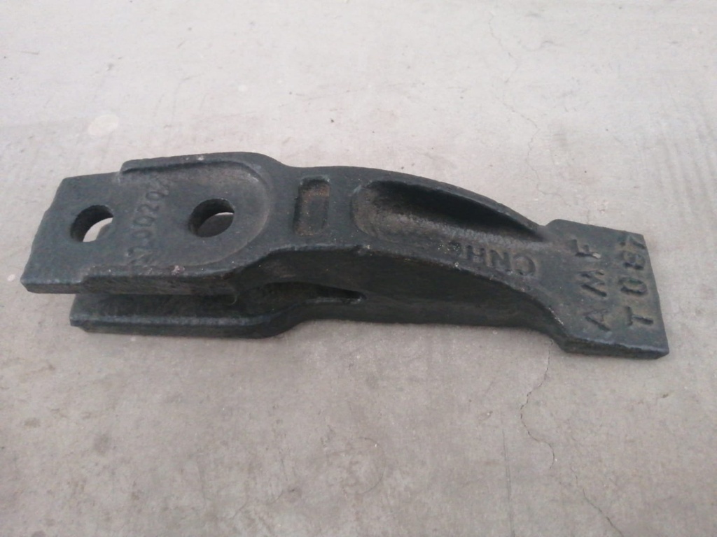 DIENTE DE BOTE Y CUCHARON PARA CASE 770EX 770FX 47792971