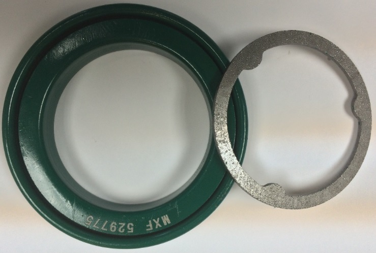 RETEN FRONTAL PARA JOHN DEERE 6090 RE543639