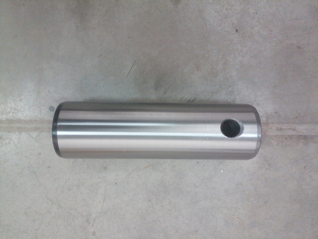 PERNO JOHN DEERE CHASIS A SWING 310J T200240