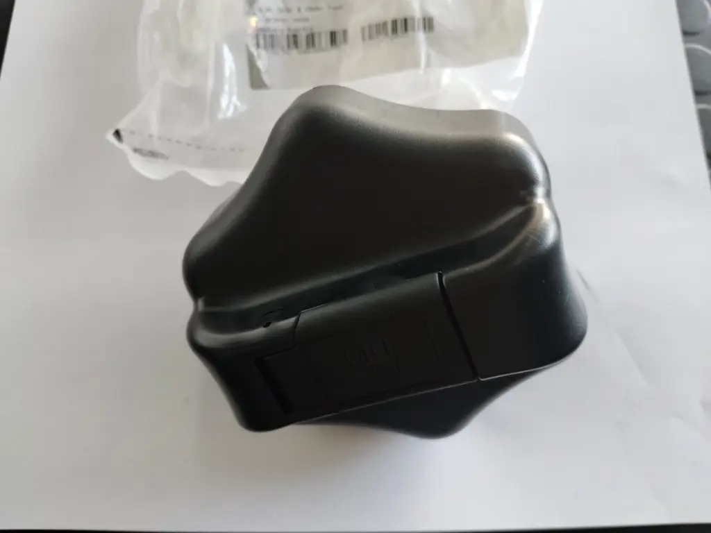 TAPON PARA CASE 851FX 47569563