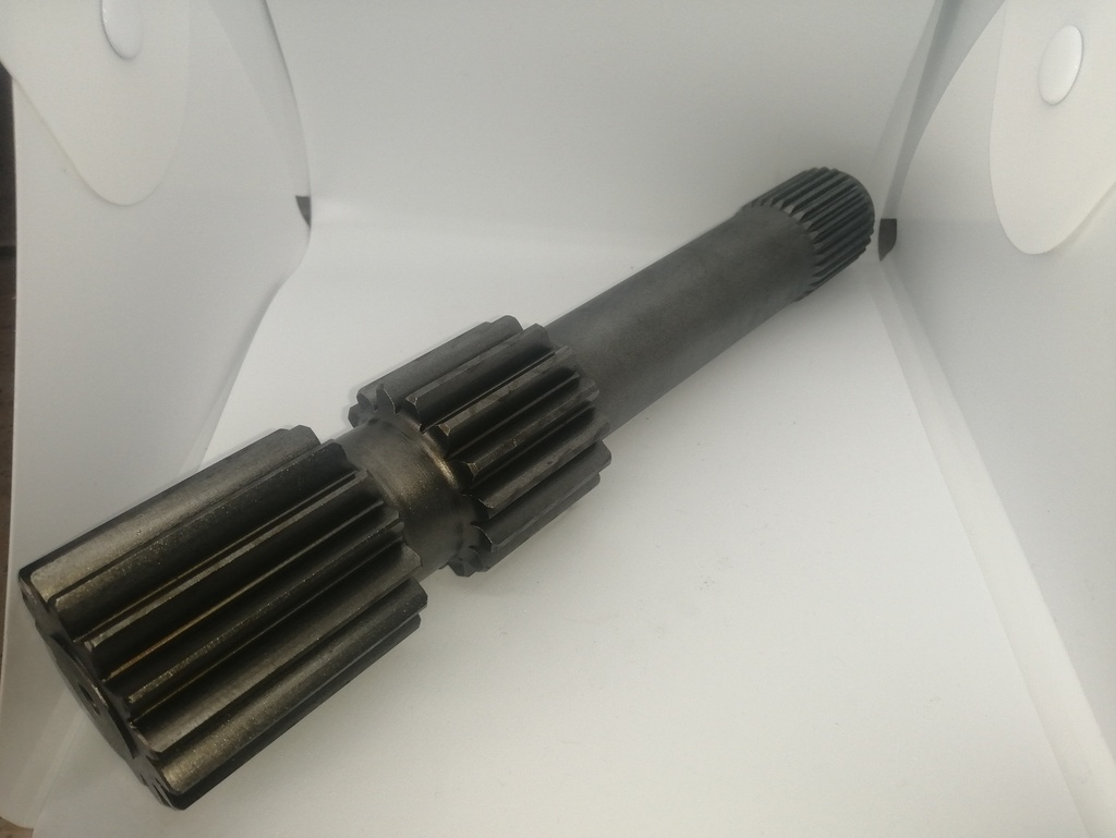 FLECHA ENGRANE PARA JOHN DEERE T154952