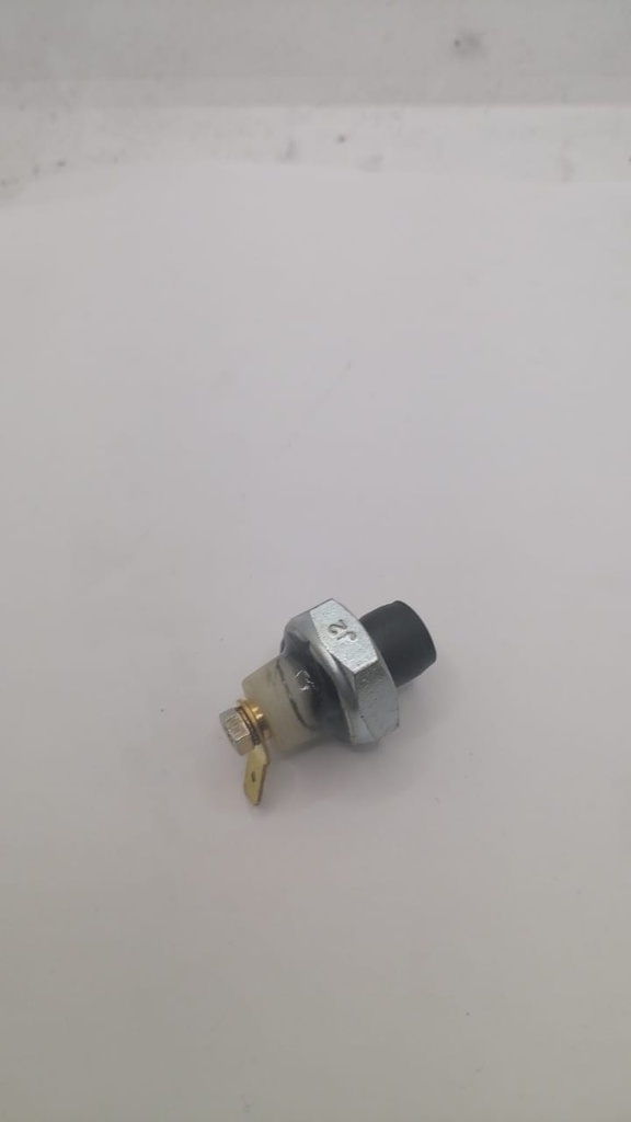SENSOR DE PRESION MOTOR PARA CASE 770EX 851EX 87750882