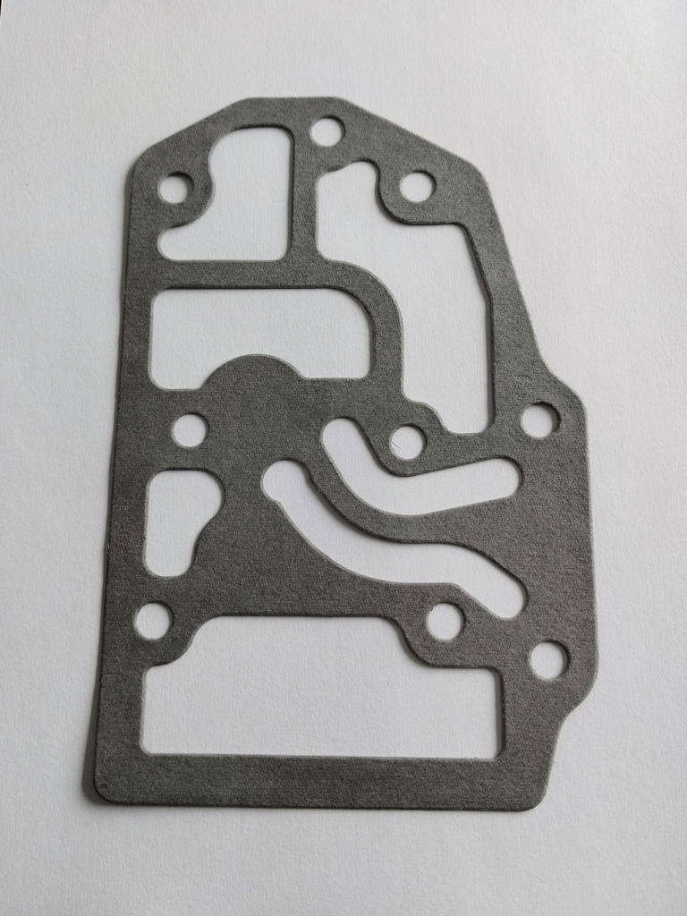 EMPAQUE CAJA VALVULAS TRANSMISION PARA CASE 580L 580SL 181208A1