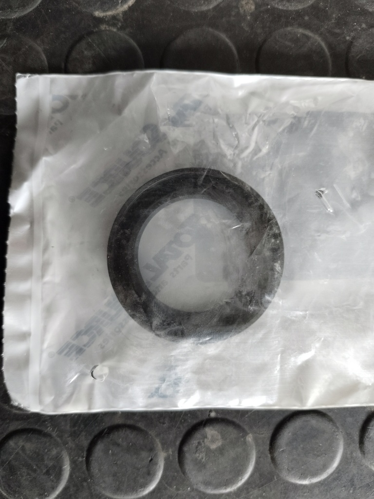 RETEN PARA EJE TRASERO CASE 580SL 175987A1