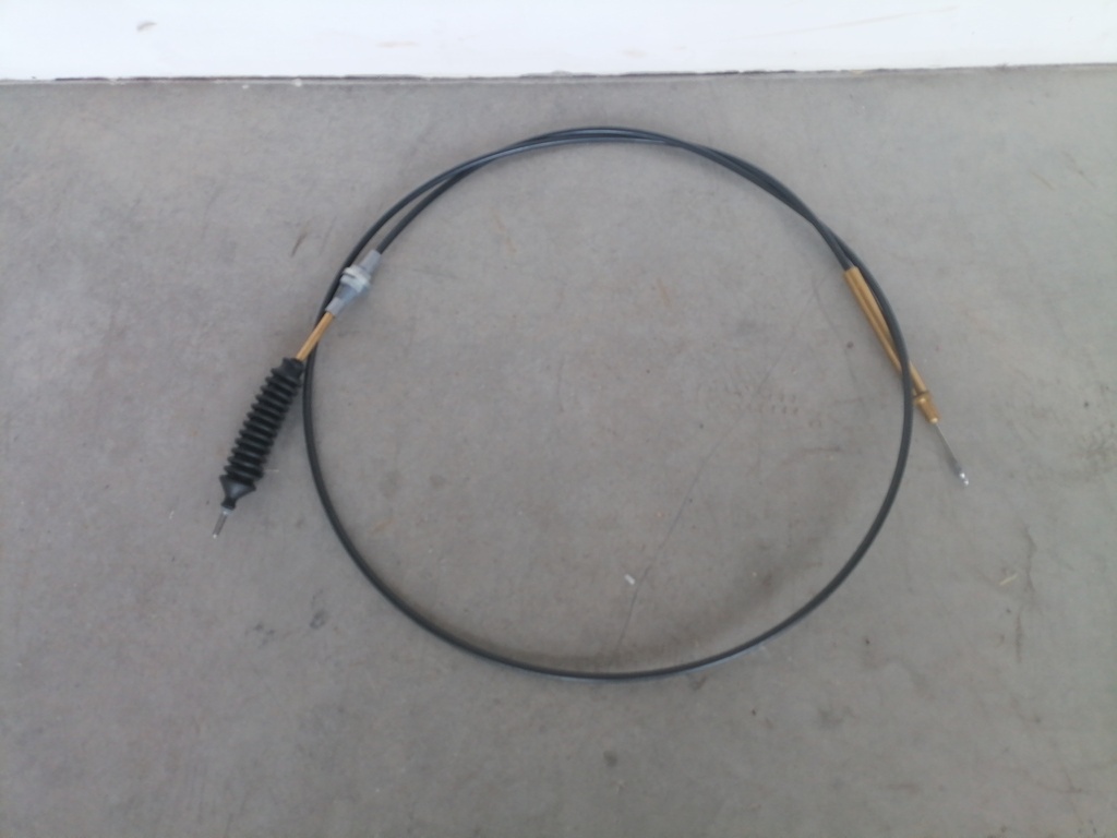 CHICOTE ACELERADOR TRASERO PARA VOLVO BL60 VOE15197316