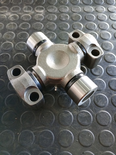 [75288824-P] CRUCETA PARA CASE 865 75288824