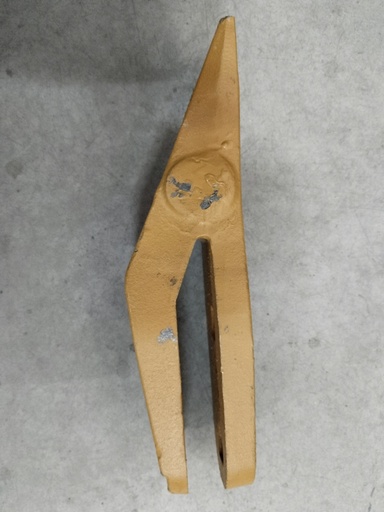 [1358206-CTP 1358205 1358203] DIENTE DE BOTE PARA CATERPILLAR 424 1358206