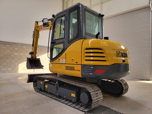 [MEXC-40] 2022 EXCAVADORA XCMG XE60DA (USADA) MOTOR YANMAR 4TNV94L 4 CIL DIESEL (50HP), BOMBA HIDRÁULICA XCMG DE PISTONES, PALA TOPADORA, AUXILIAR HIDRÁULICO PARA IMPLEMENTOS, CABINA CERRADA CON A/C, ZAPATAS METÁLICAS. (EQUIPO USADO SIN GARANTÍA)