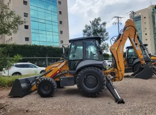 [RCASE-09] 2025 RETROEXCAVADORA CASE 570SV 4WD NUEVA. MOTOR FPT 4 CIL TURBO S8000 (97HP) INYECCIÓN MECÁNICA, TRANSMISIÓN POWERSHUTTLE TLB1 CARRARO 4X4, BOMBA HIDRÁULICA CNH DE ENGRANAJES, ESTABILIZADORES TIPO AMERICANO, CUCHARÓN DELANTERO 1M3, CUCHARÓN TRASERO 24 PULG, CABINA ROPS/FOPS CERRADA CON A/C. KIT HIDRAULICO (18 MESES DE GARANTÍA O 2,500 HORAS LO QUE OCURRA PRIMERO)