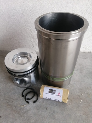 [VOE20865990-OEM] KIT DE CAMISA PISTON STD Y ANILLOS PARA VOLVO D5D CCE3 BL60B VOE20865990