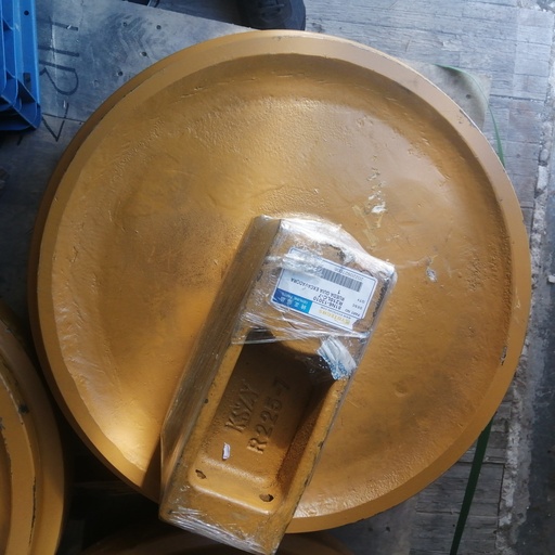 [81N6-13010] RUEDA GUIA EXCAVADORA HYUNDAI R210LC-7 81N6-13010