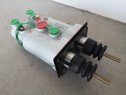 [VOE11886865 VOE11886053] BOMBA DE FRENO VOLVO BL70  VOE11886865