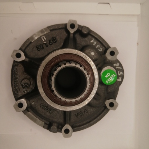 [VOE11709045-OEM] BOMBA DE TRANSMISION VOLVO BL60  VOE11709045