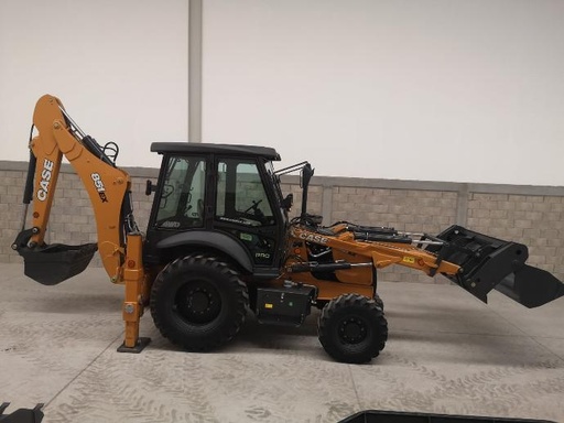 [RCASE-01] 2021 Case 851EX 4x4 Retroexcavadora (Nueva)  Motor FPT S8000 96 HP Cabina, Cucharon Multiproposito de 87 in, Despl Lateral, Cucharon Retroexcavador de 34 in, kit hidráulico