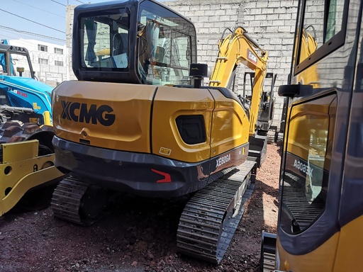 [MEXC-15] 2023 XCMG XE60GA Mini Excavadora (Nueva) / Motor Yanmar 4TNV94L 49HP  Cabina, Aire Acondicionado, Brazo de 5 ft 2 in, Cuchilla, Zapatas Triple de 15.5 in, Cucharon para Roca de 28 in