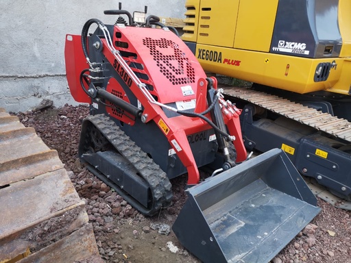 [MC-02] MINICARGADOR 2023 SDLOOL SL360 (NUEVO) MOTOR 420CC A GASOLINA (13.5HP), CON ENFRIADOR HIDRAULICO, AUX HIDRÁULICO DE 3 VÍAS, CUCHARÓN DE 36 PULGADAS.
